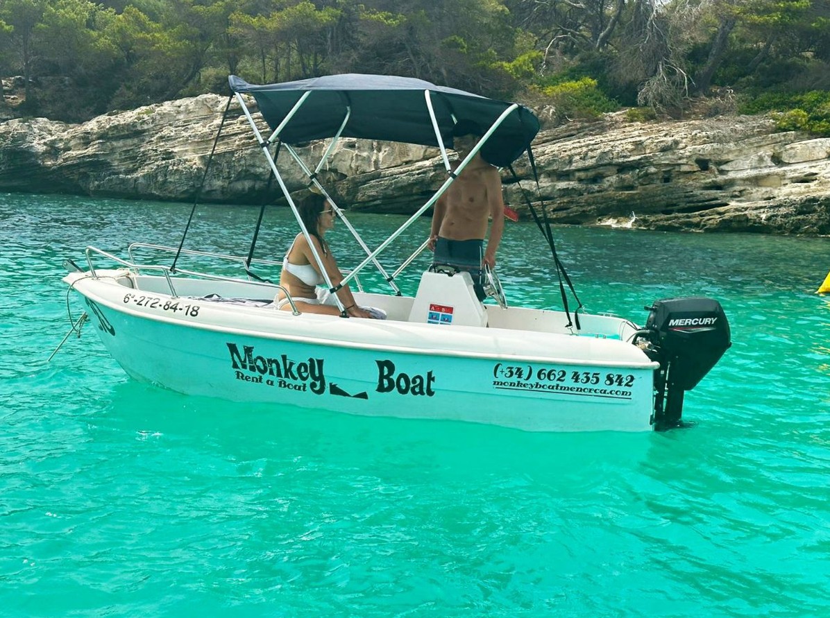 100% de reseñas positivas en nuestro alquiler de barcas sin titulación en Santander